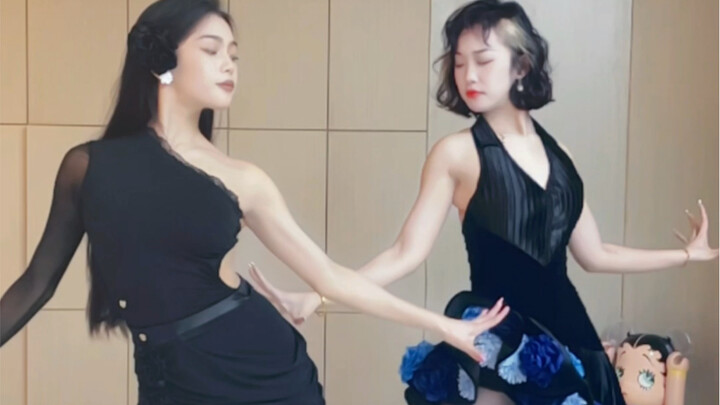 The correct photo pose for ballroom dancers