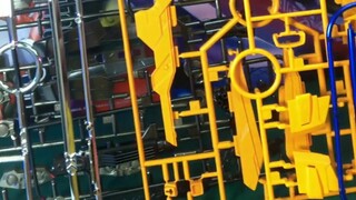 What? This is actually a Bumblebee-colored Astray Gundam model!