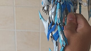 要上学了把摩动核哪吒拿出来晒晒太阳