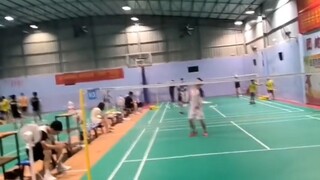 How to catch this ball