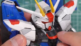 ประกอบเพดานสูง SD! Bandai MGSD แบ่งปันเซ็ตกันดั้มฟรี