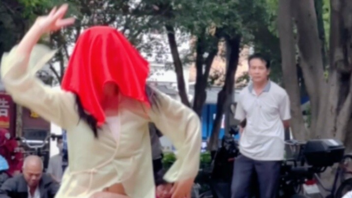 Hát lên trong niềm vui, thể hiện nỗi buồn của thế giới, tôi đã rất ngạc nhiên sau khi đọc lời bài há