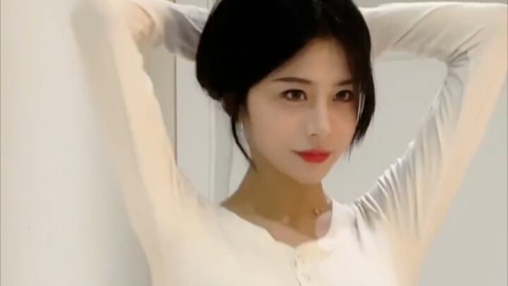 รวมท่าเต้นสุดแซ่บของสาวขาสวยและหุ่นเป๊ะ ดูกี่ครั้งก็ลืมความกังวลและมีความสุขทุกครั้งเลยค่ะ♡