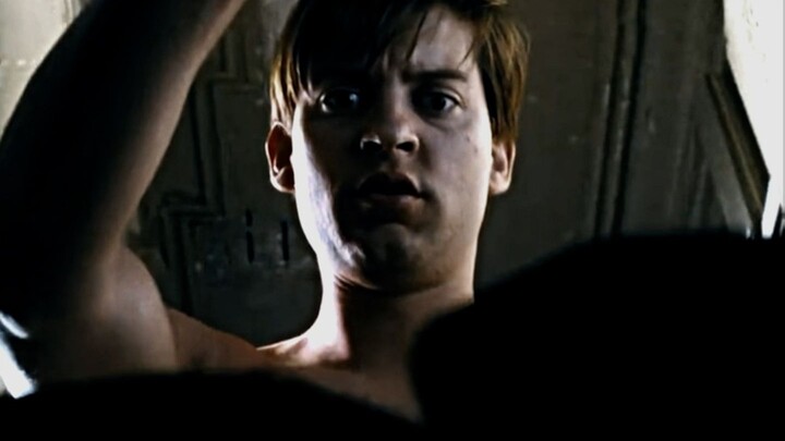 "أقسى أب لـ'فيروس'، الرجل الوحيد الذي وضع فيروس في صندوق."