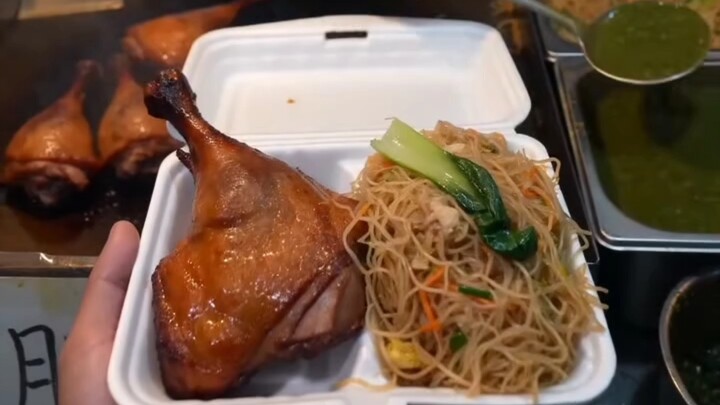 เลือกร้านแผงลอยหนึ่งร้านกินติดต่อกัน 3 วัน ก็จะได้รับสิทธิ์ “ฟรีค่าอาหารถาวร” คุณจะเลือกร้านไหน?