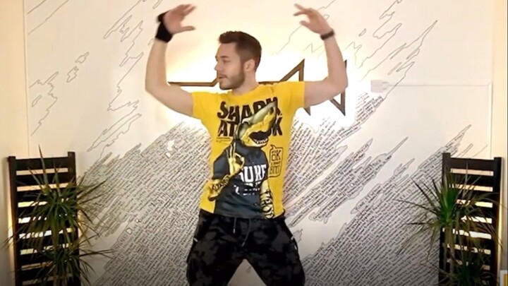 他真的跳的一级棒喔