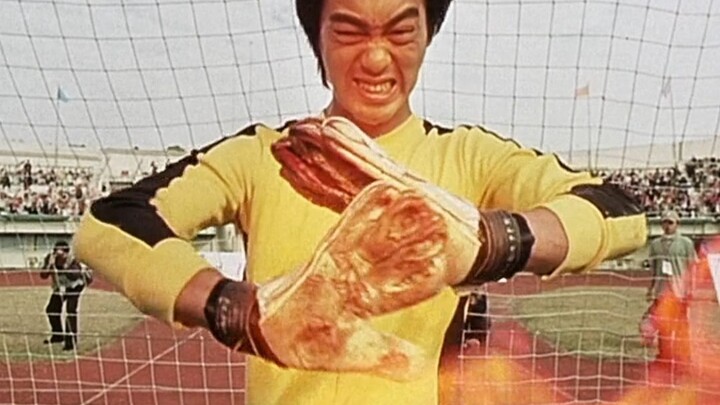 Shaolin Soccer: Stephen Chow mengundang idola lamanya untuk tampil sebagai bintang tamu sebagai bent