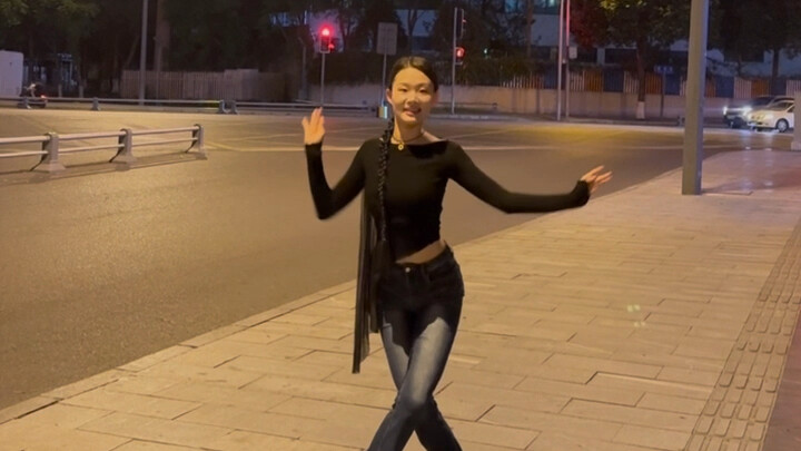 ถ้าฉันเมาหน่อย ฉันจะทำท่าทางสักสองสามที แล้วพวกคุณล่ะ?