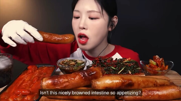 EAT WITH BOKI | (edit) crispy beef intestines and spicy tteokbokki