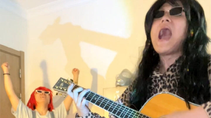 Akhir-akhir ini banyak banget hal penting, nyanyi sebentar aja buat ngisi video nih!