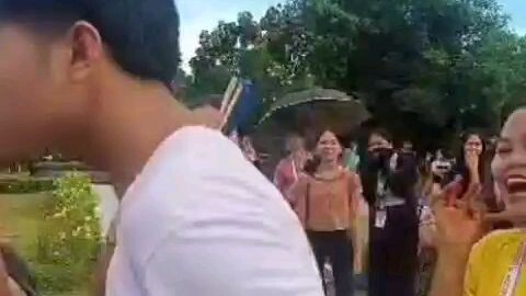 ang malas ng first kiss ko