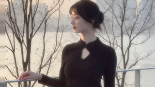 ไม่มีใครประคับประคองความทะเยอทะยานของฉัน ฉันจึงเดินฝ่าหิมะขึ้นสู่ยอดเขาด้วยตัวเอง