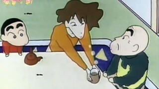 蜡笔小新：真不愧是爷孙两哇！隔代遗传嘛！