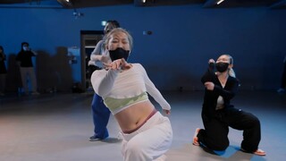 【1M】Koreografi Boom Boom Pow oleh Lia Kim