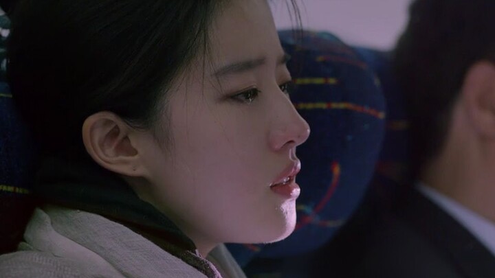 ในอีกร้อยปีข้างหน้าจะไม่มีผู้หญิงที่สวยงามเช่นนี้อีกแล้ว! ท่าร้องไห้ของหลิวอี้เฟยช่างงดงามเหลือเกิน