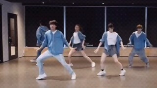 Masuko Atsuki | A-chan nhấp nháy và di chuyển