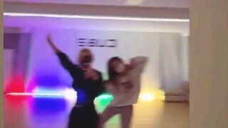 【GIDLE Video】211229 YUQI Instagram Update