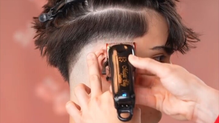 Haircut style