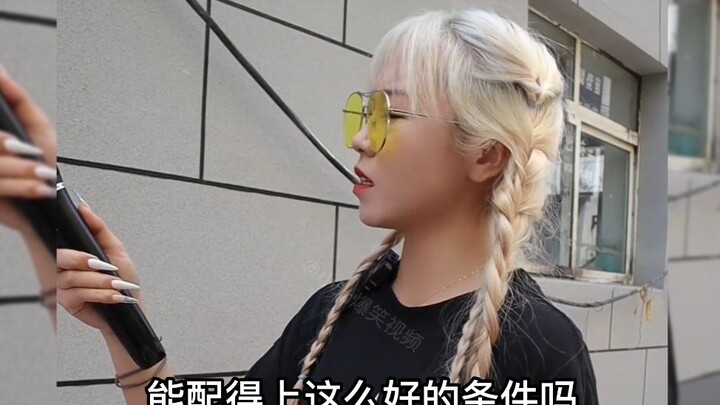 Daftar Atap Para Wanita yang Terlalu Percaya Diri