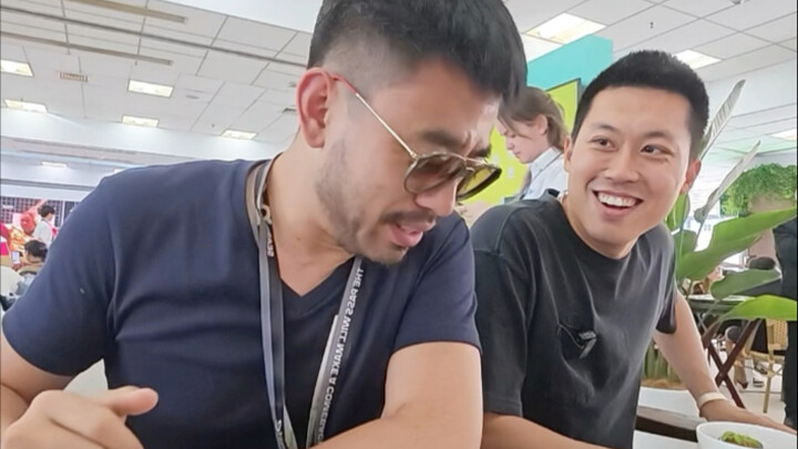 Cùng bạn diễn lâu năm ăn cơm, cùng xem FE