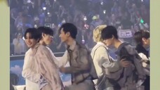 A live singing show is a large social bridge for male idols