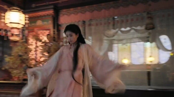 【白鹿】20250612 Like the Moon Information Station updated a video