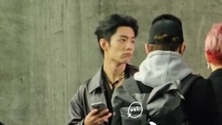 肖战和大波击掌，还收货一个撒娇，波，何德何能啊