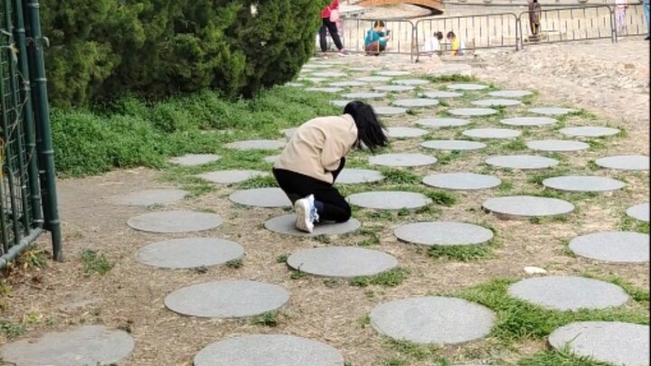 【秋彻】在公园进行一些不为人知的活动