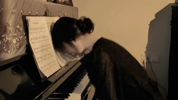 "My Tears Scatter My Emotions" | Recorded for 4 Hours, Yet My Emotions Are Far From Fragmented!