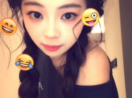 Kumpulan tarian gestur imut dari Nannan – Video ini penuh dengan keimutan, buka sekarang dan langsun