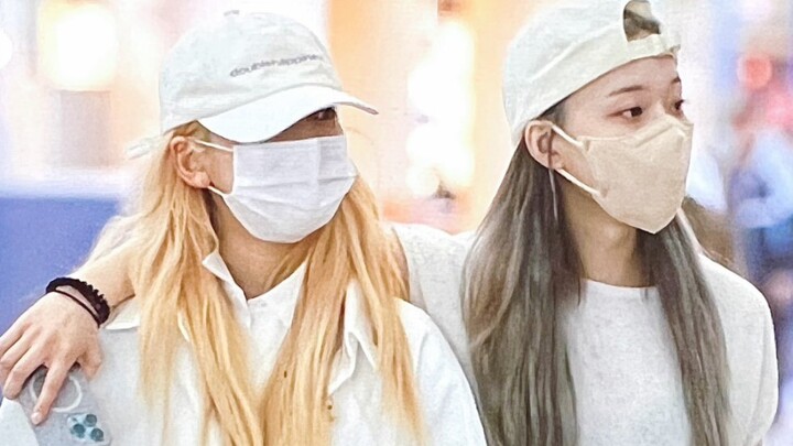 Kim Min-jeong + Ning Yizhuo Perform “Our Blues” OST