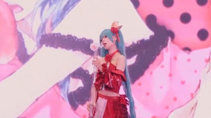 [cos] Hatsune Miku Romeo và Cinderella Live Renaissance Series!