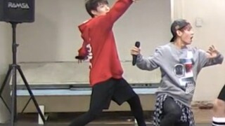 [Jeon Jungkook] A practice room where a little guy is so happy that I wonder if he won the lottery