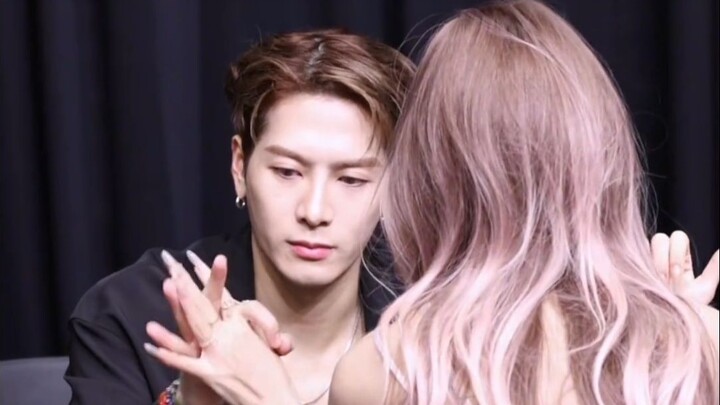 หวังเจียเอ่อร์กล้าพูด ขนาดฉันยังไม่กล้าฟังเลย