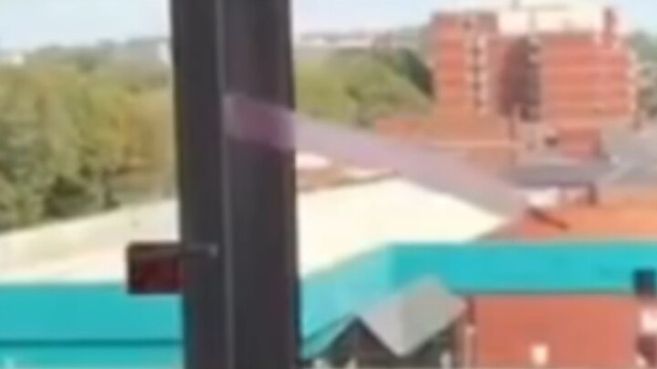 ลูกโป่ง: ลาก่อนนะแม่ คืนนี้หนูจะออกเดินทางแล้ว