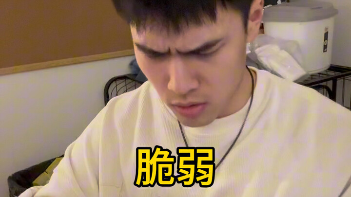 "Kesan Berbanding Terbalik dari Teman Sekamar"