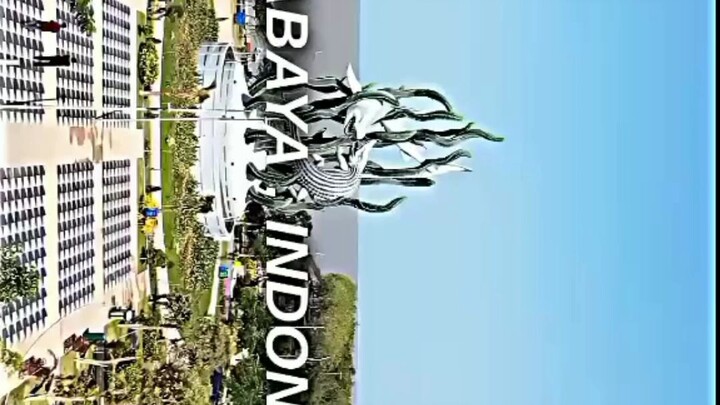 I disini btw,"kota pahlawan"🌃