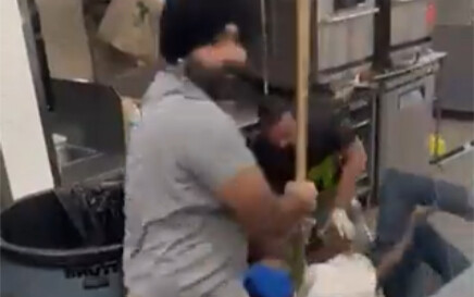 This is what happens when black people try to buy for free at a convenience store staffed by Indians