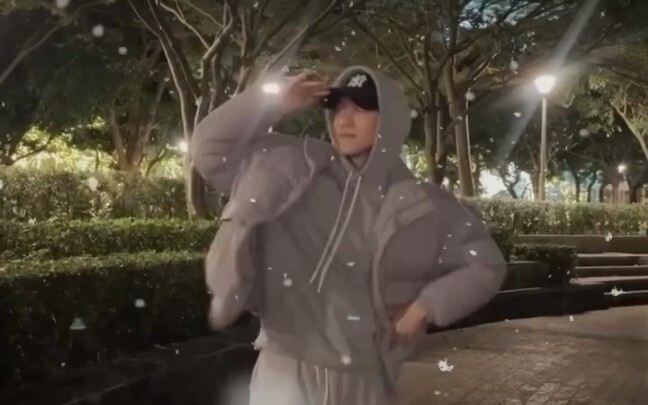 مجموعة الرقص الثانية ~ تم السيطرة عليّ بشدة من قبل تشيو يو تشن لفترة طويلة