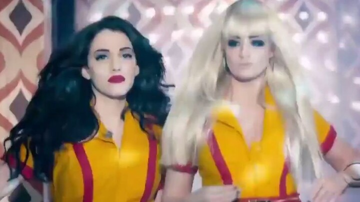 【2 Broke Girls】Thật tuyệt vời! Quảng cáo Super Bowl của 2 Broke Girls!