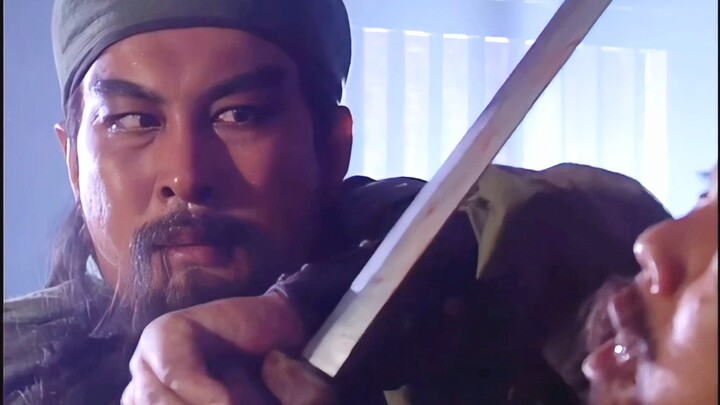Bian Xi went downstairs and saw Yan Liang and said proudly: "I fought with General Guan for half a m