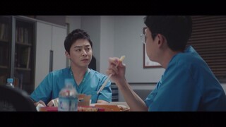 เพลย์ลิสต์ชุดกาวน์ SS2 Ep9