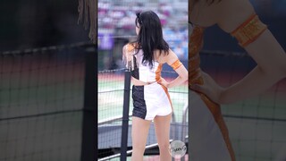 응원하다 현타온? 우수한 치어리더ㅋㅋ Suhan