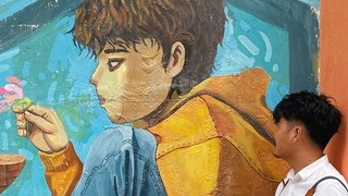 Exchanging gifts with strangers, I met the "most romantic painter" on the streets of Chengdu