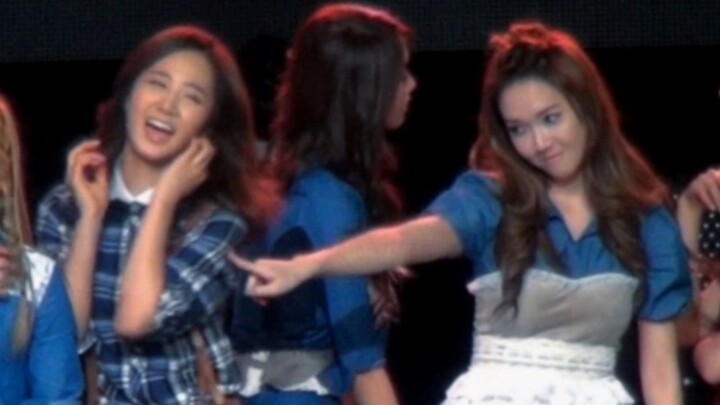 يغازل ثم يهرب