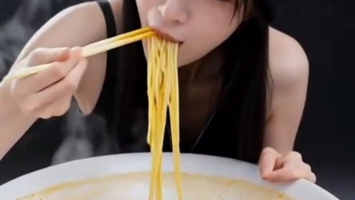 อิ่ม