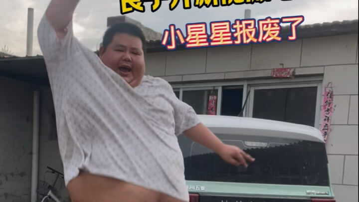 #Cintamobil #RasanyaSangatEnak Sangat bahagia punya mobil listrik kecilku sendiri, satu-satunya keku