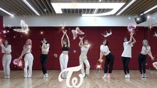 【TWICE】 درجة التزامن والقوة تثير إحساسًا مريحًا للغاية! فيديو موسيقي لتمرين Feel Special