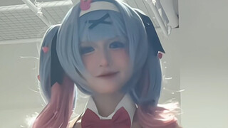 The rabbit hole looks so amazing!