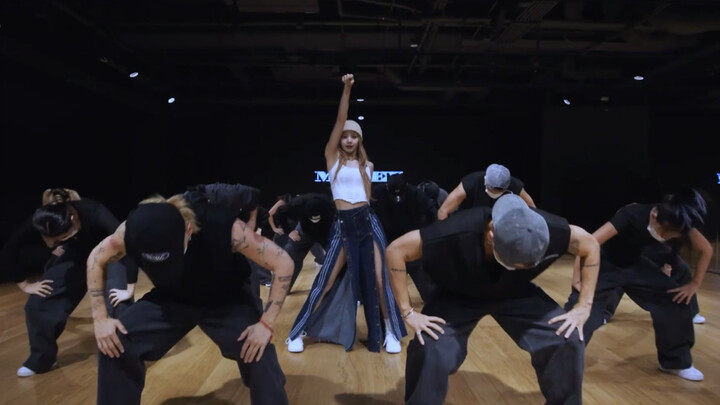 【LISA】เมื่อเพลง MONEY เหลือแค่ดนตรีประกอบ!!! จับจังหวะได้สุดยอดไปเลย!!!